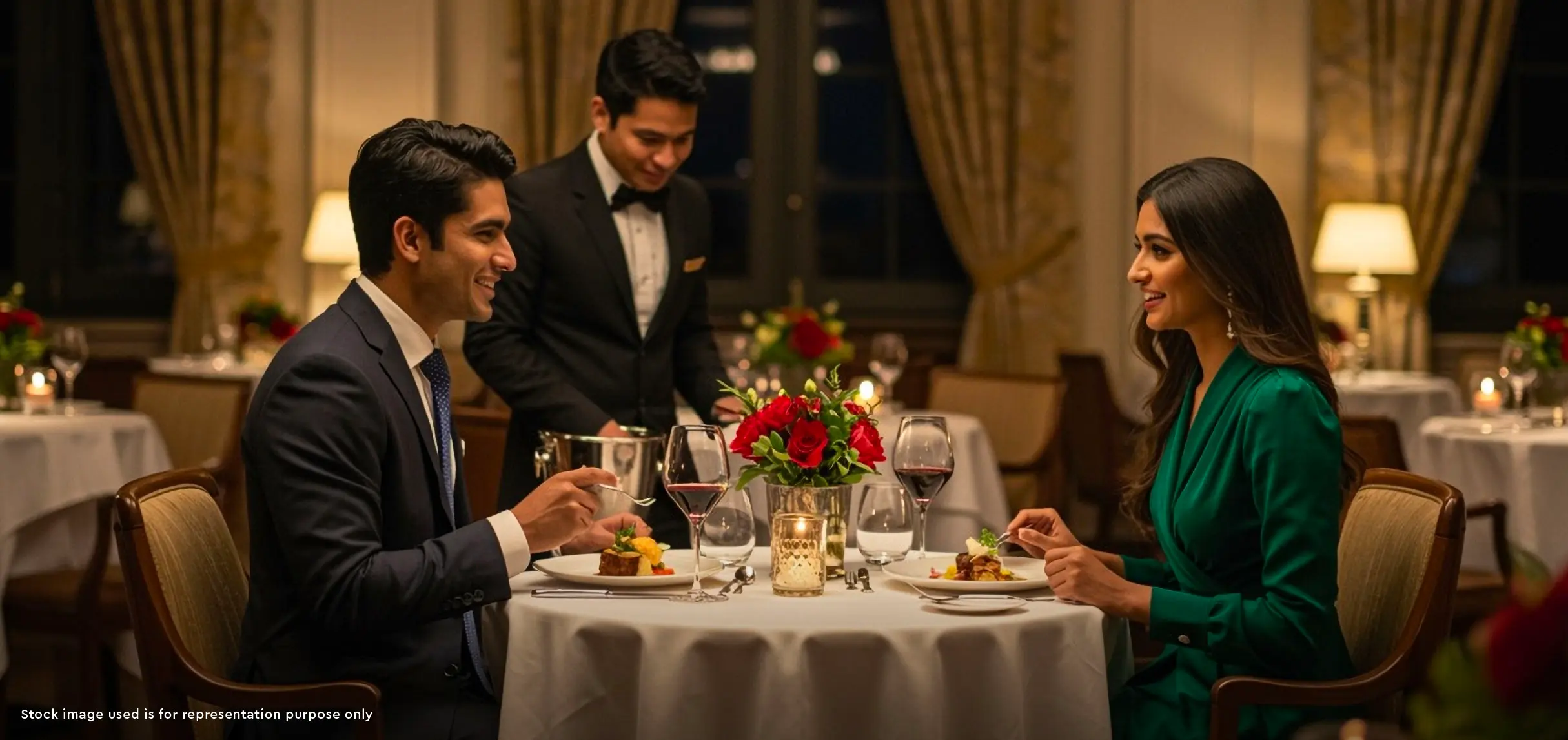 indoor-dining-cmlf4k2qj000sxvphco740nsz